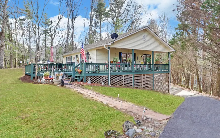 7300 Mr Bert Road, Hiawassee, GA 30546 - Image #2