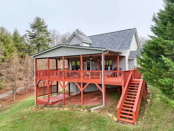 64 Starlight Lane, Blairsville, GA 30512