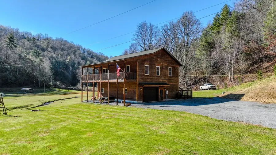 3234 Winding Stairs Road, Topton, NC 28781 - Image #3