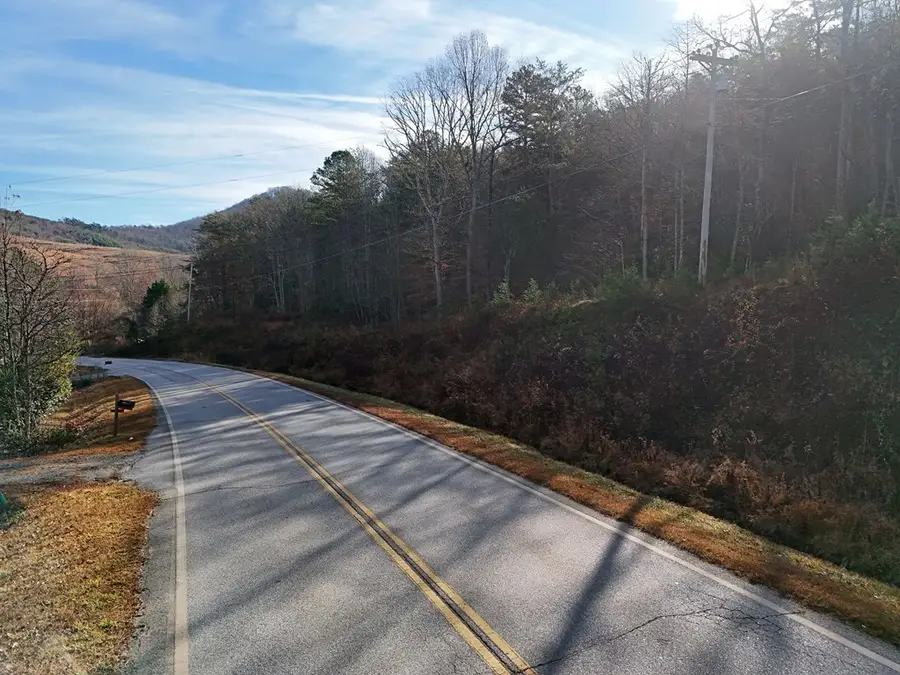 6648 Gumlog Road, Blairsville, GA 30512 - Image #2