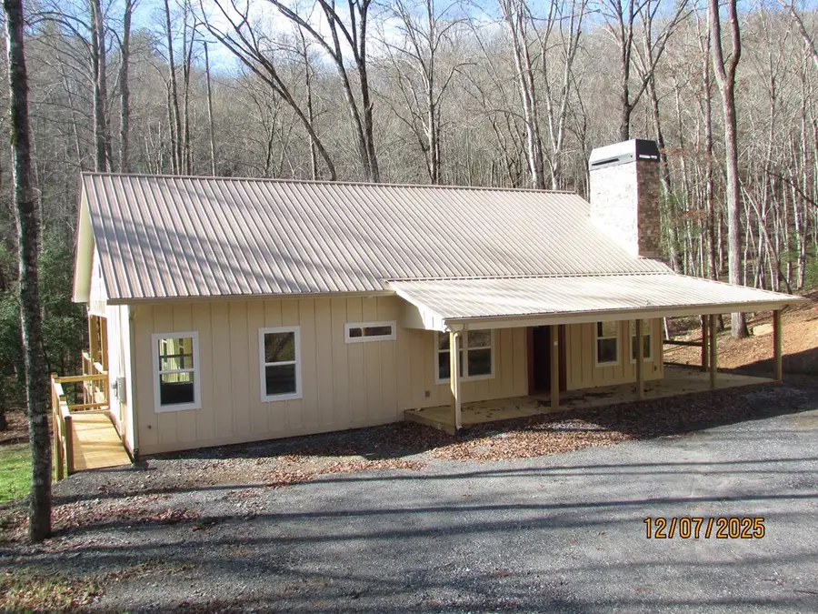 175 Broadtree Branch Drive, Hayesville, NC 28904 - Image #3