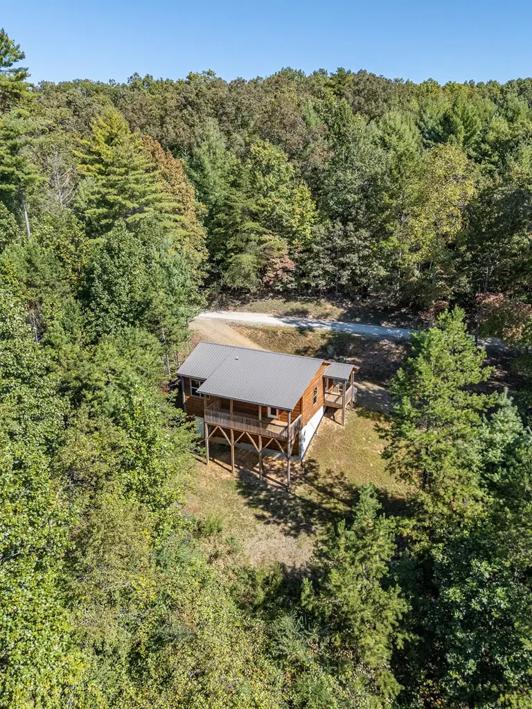 180 Hawthorne Lane, Murphy, NC 28906 - Image #2