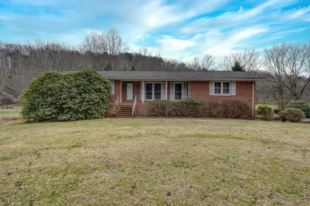 6112 Byers Creek Road, Young Harris, GA 30582 - Image #1