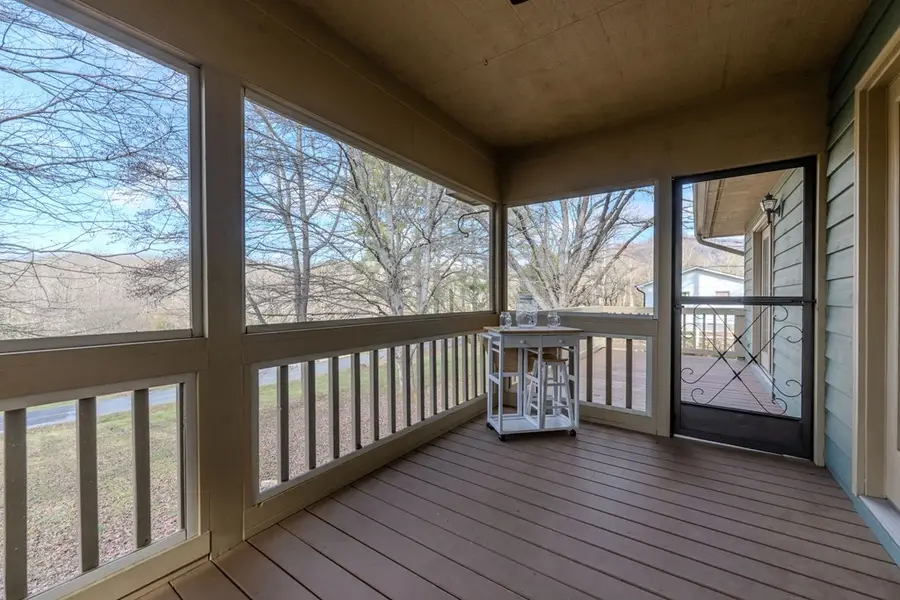 41 Little Brook Terrace, Hayesville, NC 28904 - Image #3