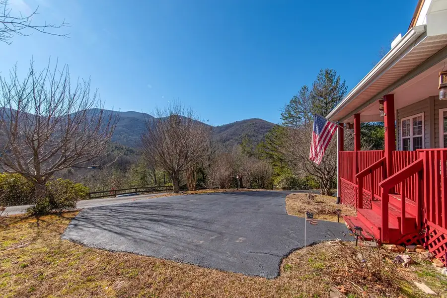27 Sky High Drive, Blairsville, GA 30512 - #2