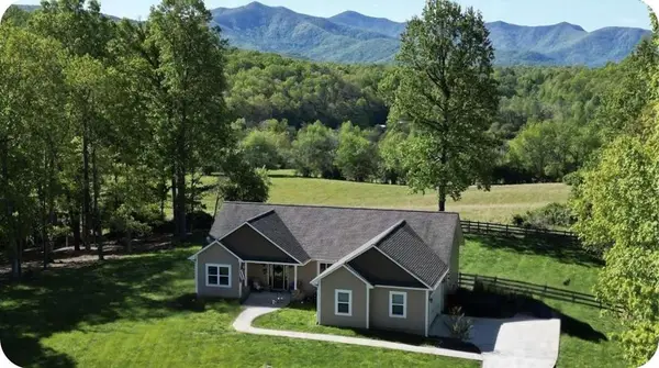 373 New Forest Road, Young Harris, GA 30582