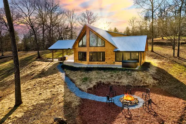 187 Briar Woods Lane, Blue Ridge, GA 30513