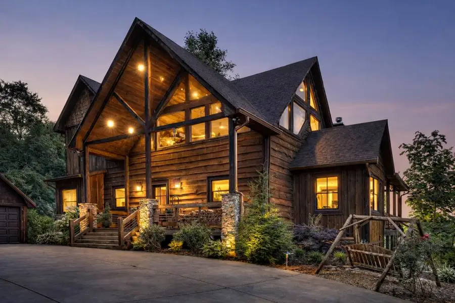 355 W Shalom Court, Blue Ridge, GA 30513 - #3