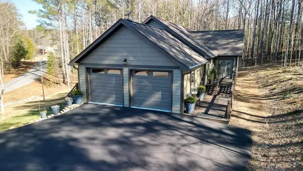105 Loftis Mountain Road, Blairsville, GA 30512