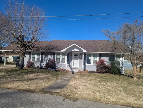 67 Lowell Street, Murphy, NC 28906