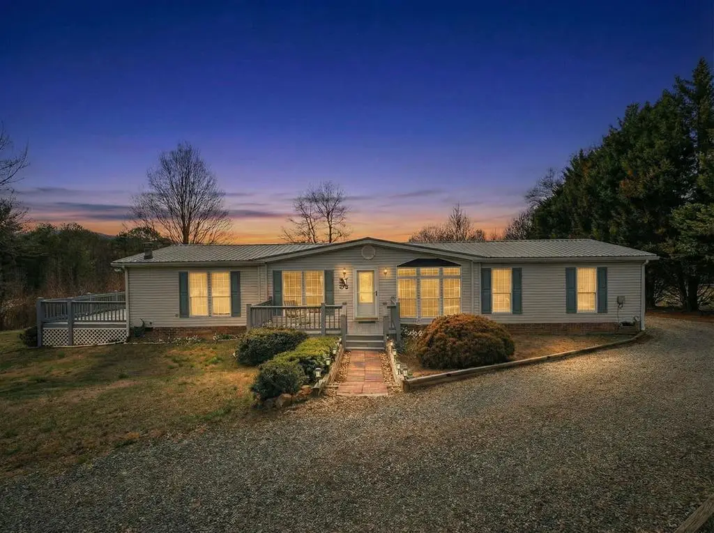 283 Bobcat Lane, Warne, NC 28909 - #1