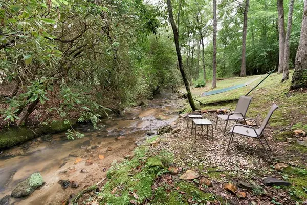 125 Jess Hooper Drive, Hayesville, NC 28904