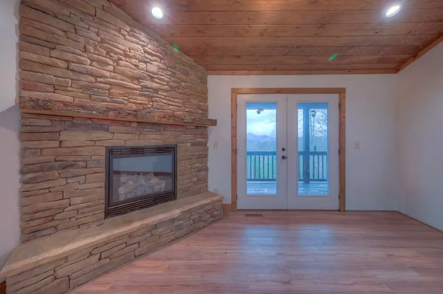 147 High Ridge Road, Murphy, NC 28906 - #3