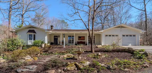 1316 Junaluska Road, Andrews, NC 28901