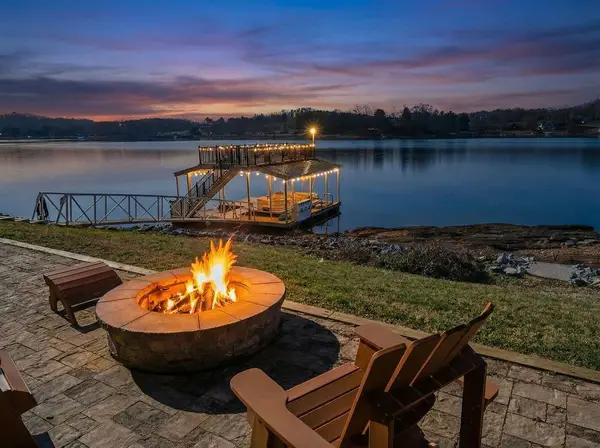 314 Kilpatrick Point Drive, Hayesville, NC 28904