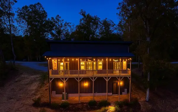 377 S Jakes Landing Way, Ellijay, GA 30540