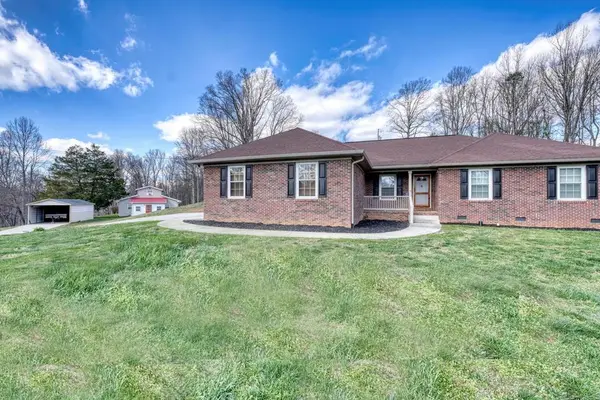 794 State Hwy 66, Young Harris, GA 30582