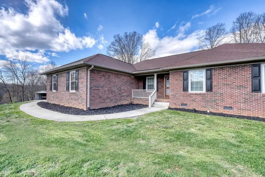 794 State Hwy 66, Young Harris, GA 30582 - #2