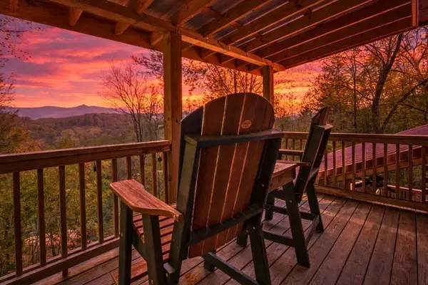 43 Dustin Drive S, Ellijay, GA 30540