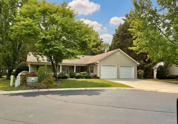 12 Lance Lane, Blue Ridge, GA 30513