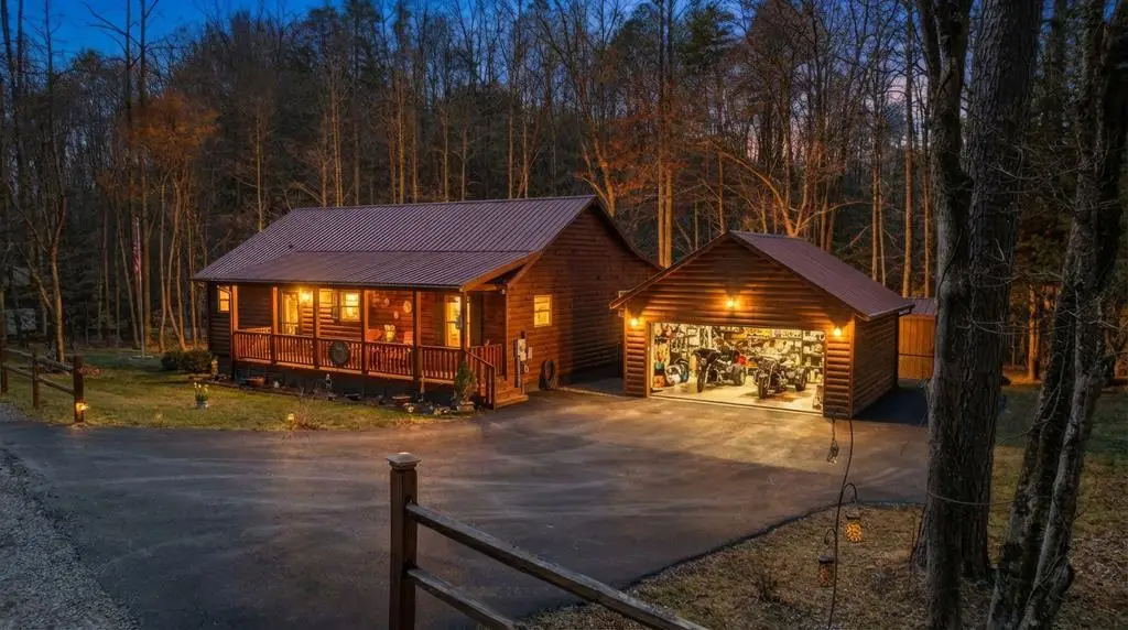 305 Woodcrest Drive, Murphy, NC 28906 - #1