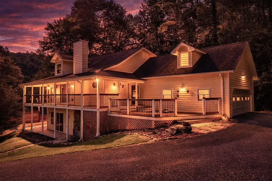 27 Twin Brook Drive, Blairsville, GA 30512 - #2