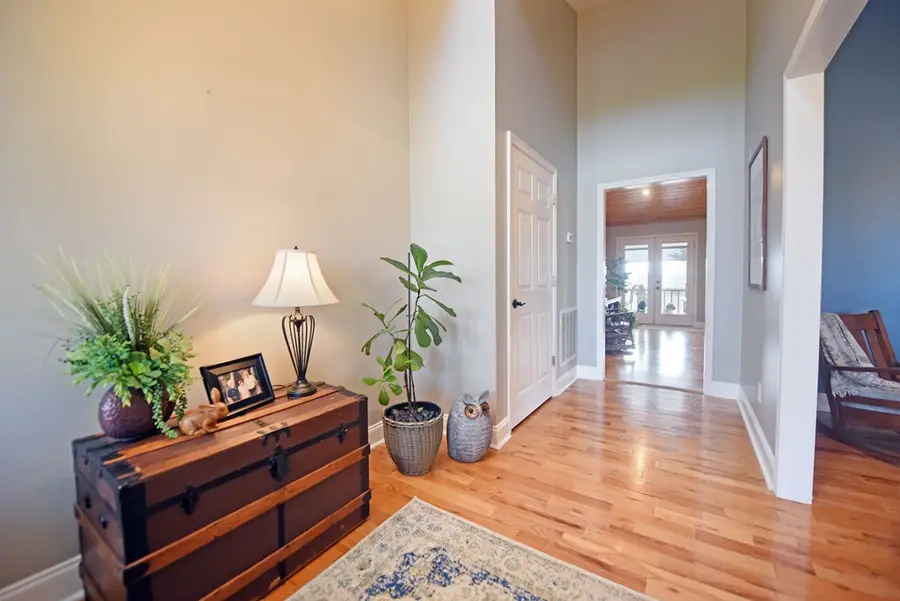 135 W Longview Drive, Blairsville, GA 30512 - #2