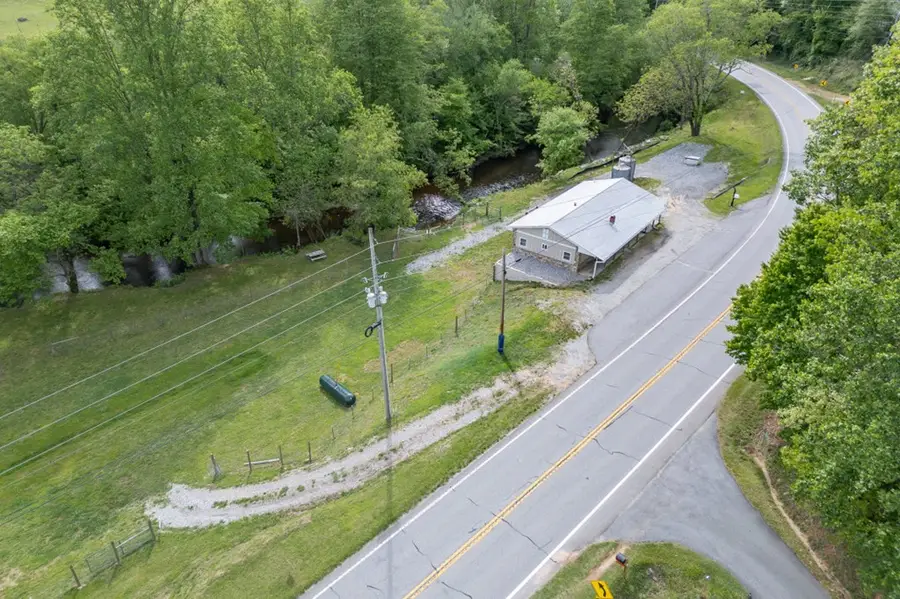 4494 Gainesville Hwy, Blairsville, GA 30512 - #2