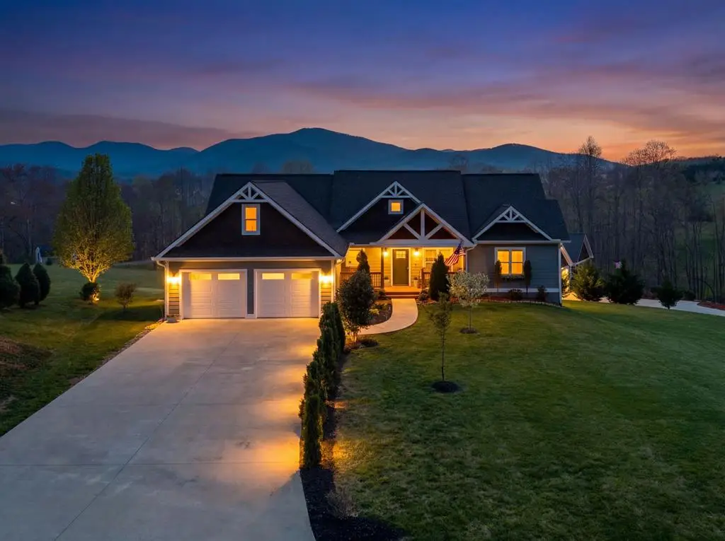 958 New Forest Road, Young Harris, GA 30582 - #1