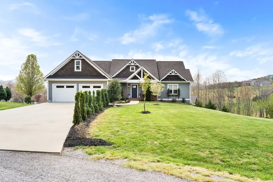 958 New Forest Road, Young Harris, GA 30582 - #2