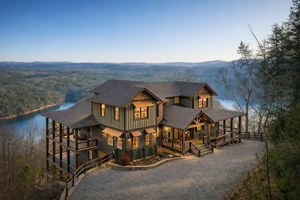 585 Genessee Path, Blue Ridge, GA 30513