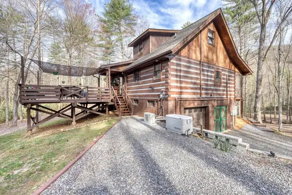 520 Farmer Drive, Murphy, NC 28906