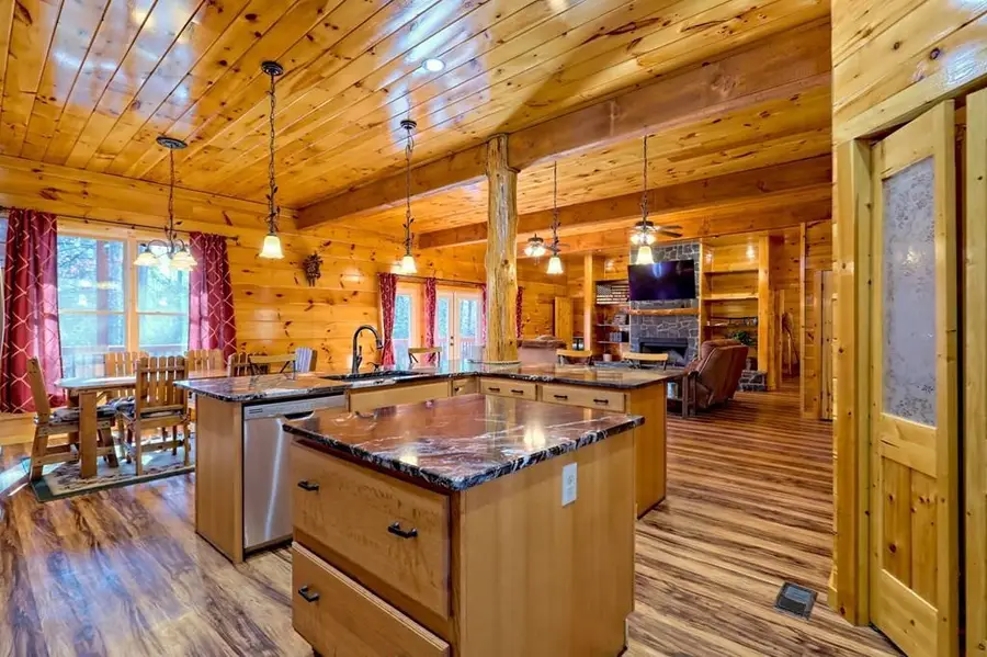 356 Mill Creek Acres, Blue Ridge, GA 30513 - #2