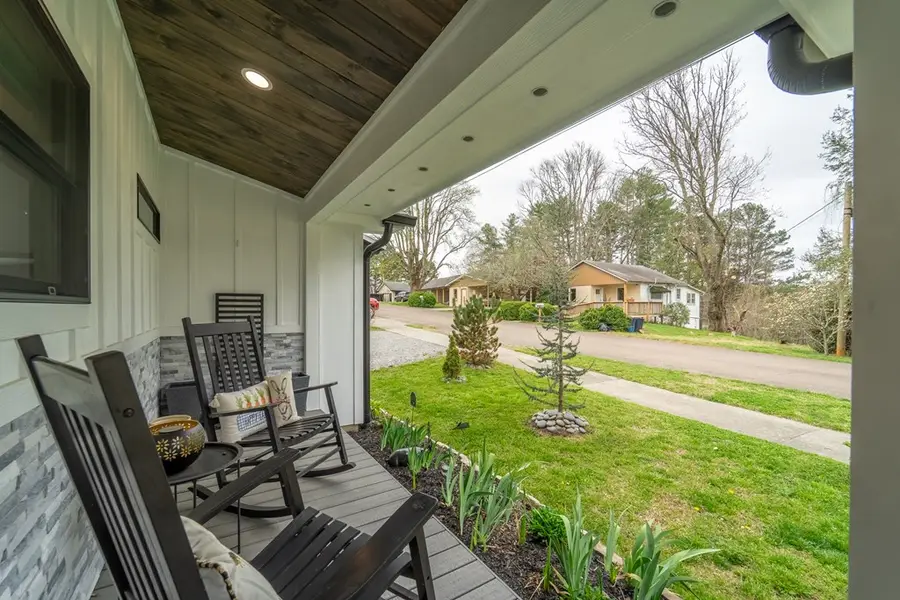 101 Mill Street, Hayesville, NC 28904 - #3