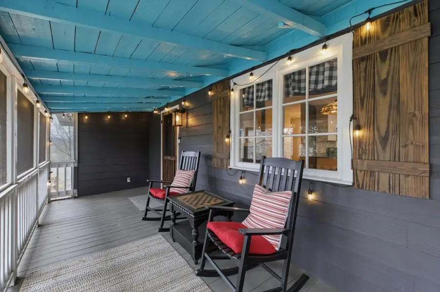 416 Electric Avenue, Clayton, GA 30525 - #2