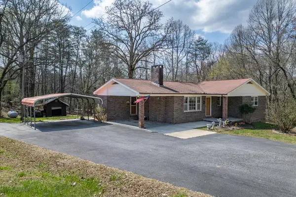 1266 Ford Road, Warne, NC 28909