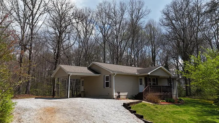 133 Underburg Lane, Franklin, NC 28734 - #3