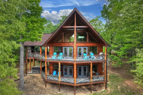 560 Endless View Road, Mineral Bluff, GA 30559