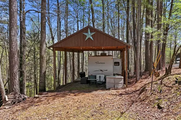 96 10th Street, Ellijay, GA 30540