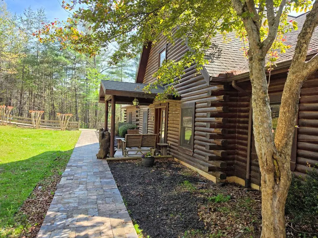 978 Ashley Lane, Young Harris, GA 30582 - #1