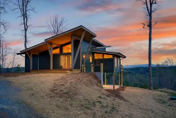 251 Mystic Drive, Ellijay, GA 30540