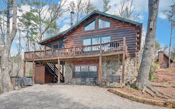 566 Mountain View Circle, Blue Ridge, GA 30513