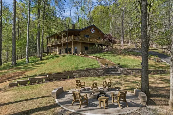 292 Hollyberry Circle, Hayesville, NC 28904