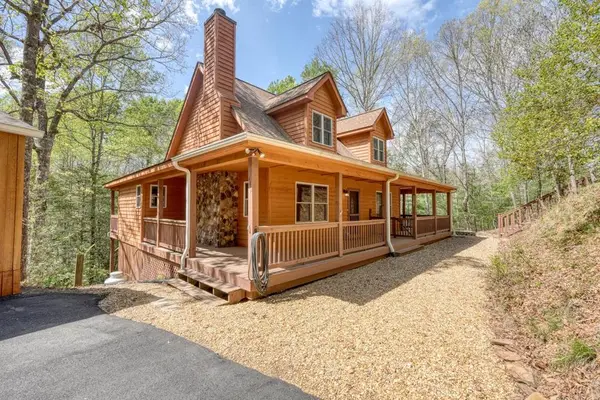 442 Country Springs Lane, Murphy, NC 28906