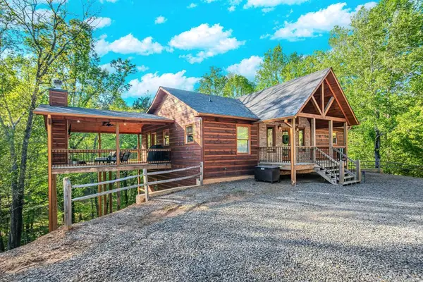 66 Ross Drive, Mineral Bluff, GA 30559