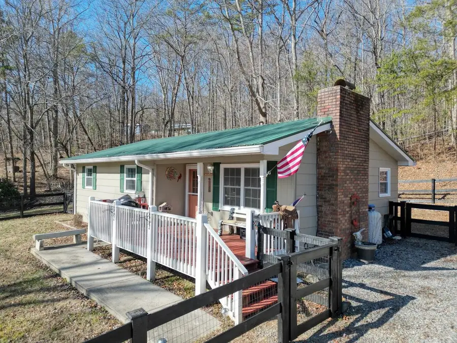 3426 Old Hwy 64 W, Warne, NC 28909 - #2
