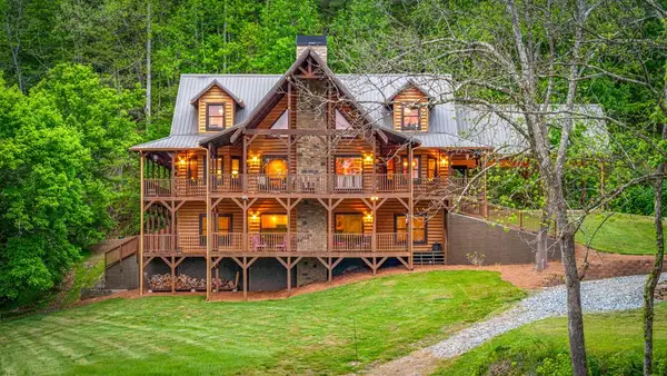 460 Wikle Drive, Ellijay, GA 30540