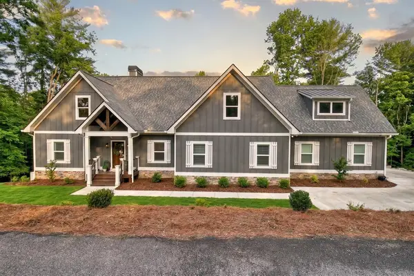 912 Lazy River Lane, Ellijay, GA 30536