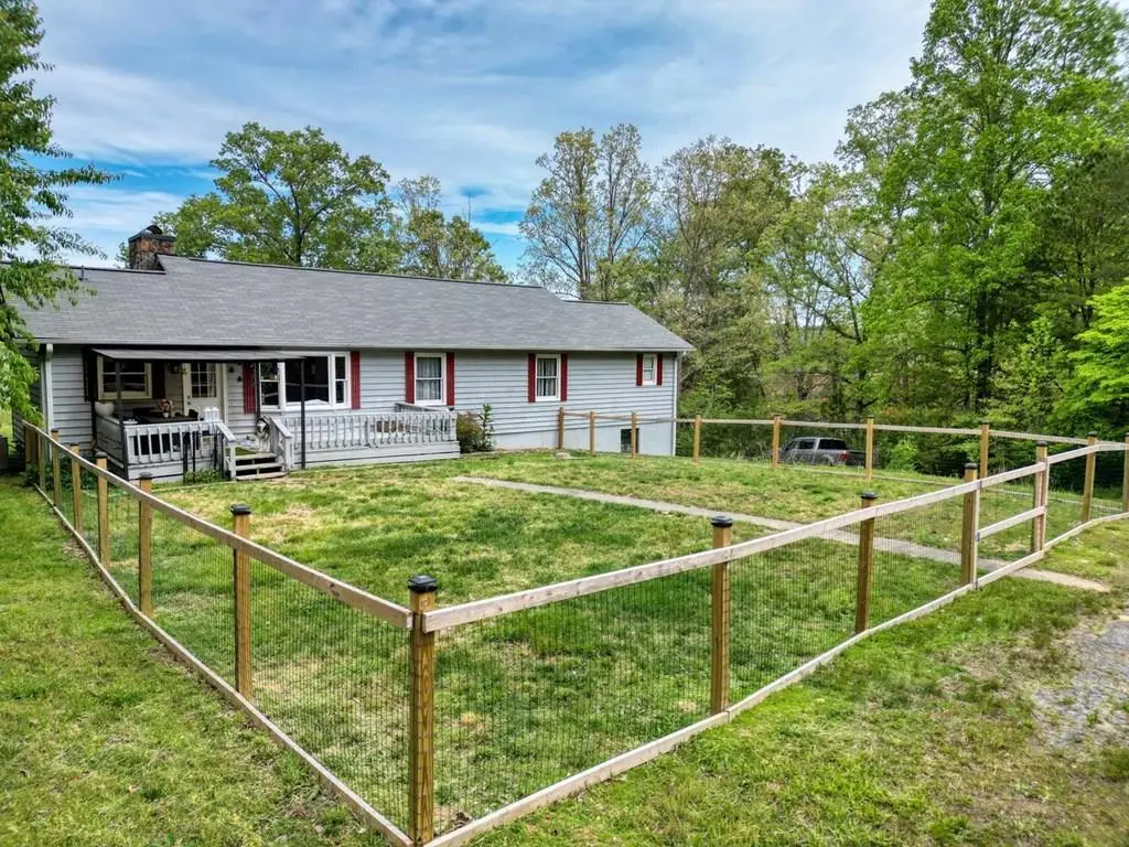 1085 W Jones Creek Road, Blairsville, GA 30512 - #1