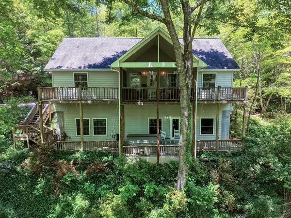 1903 Bell Eagle Drive, Hiawassee, GA 30546